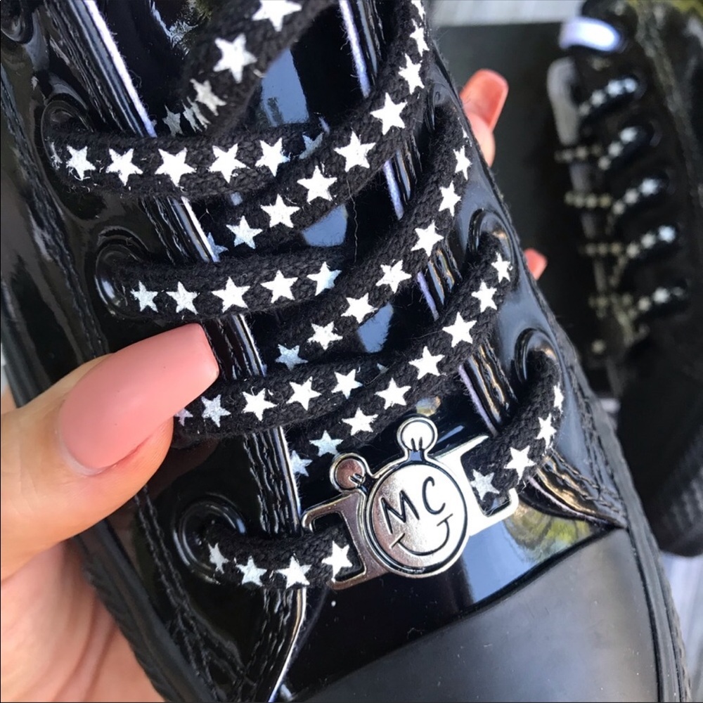 NEW 🤩 CONVERSE x MILEY CYRUS PATENT ALLSTAR LOW - Picture 5 of 8